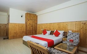 Hotel Abu Palace